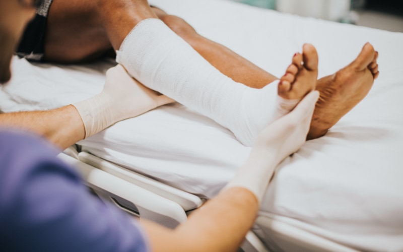 fracturas, esguinces y luxaciones